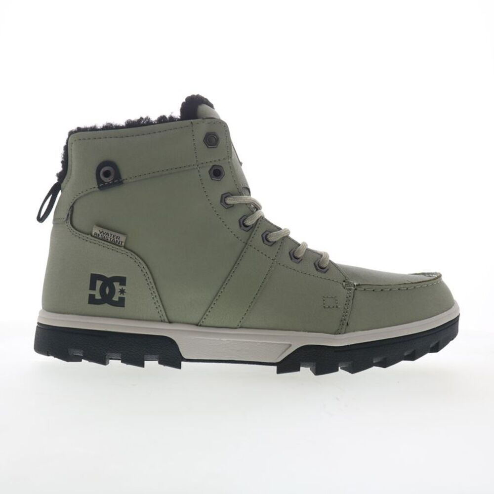DC Mens Woodland Green Boots (NWT)
